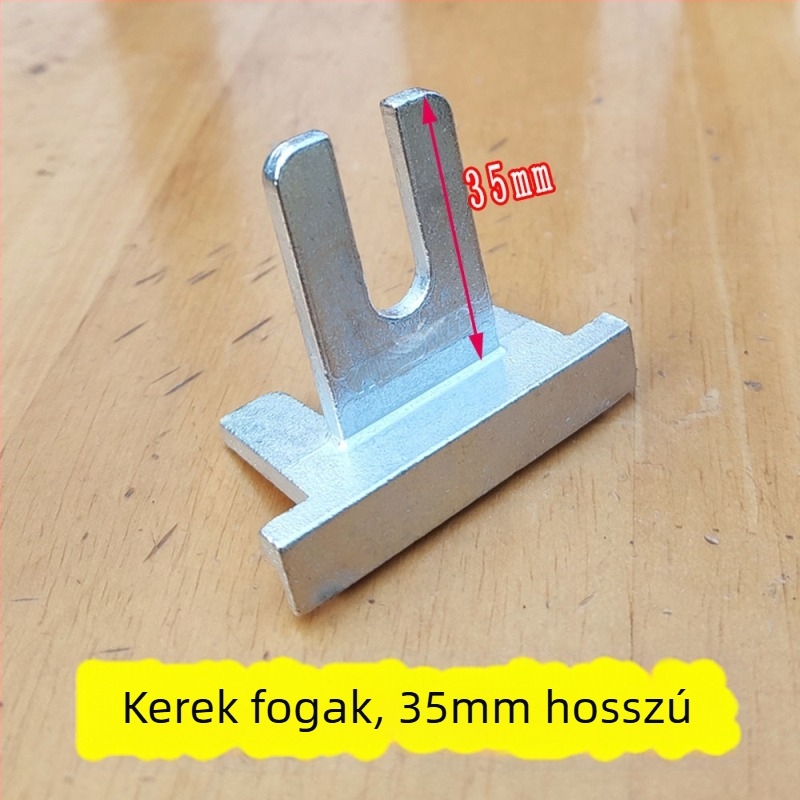 Befelé nyíló ablakokhoz készült kilincs és villa, középre szerelt alkatrészek