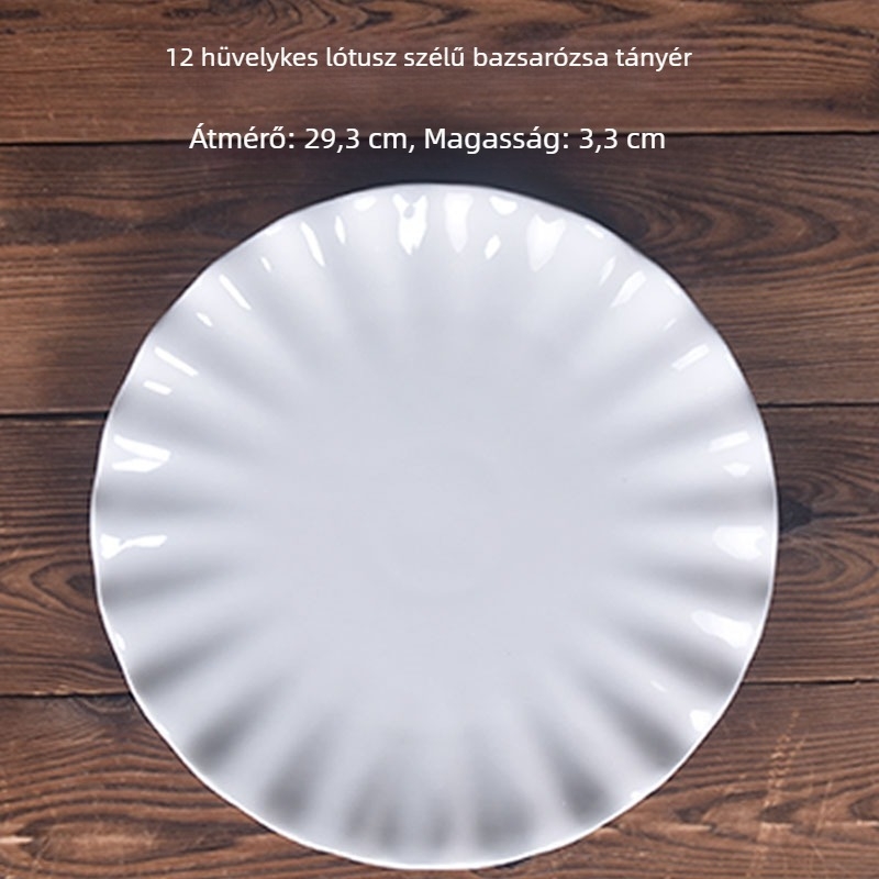 Fehér porcelánból készült, szabálytalan formájú tányérok – gyümölcs, leves, zöldség és rizs készlet