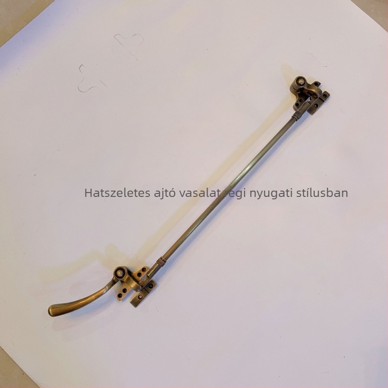 Antik stílusú ablaknyél sárgarézből, összekapcsoló mechanizmussal