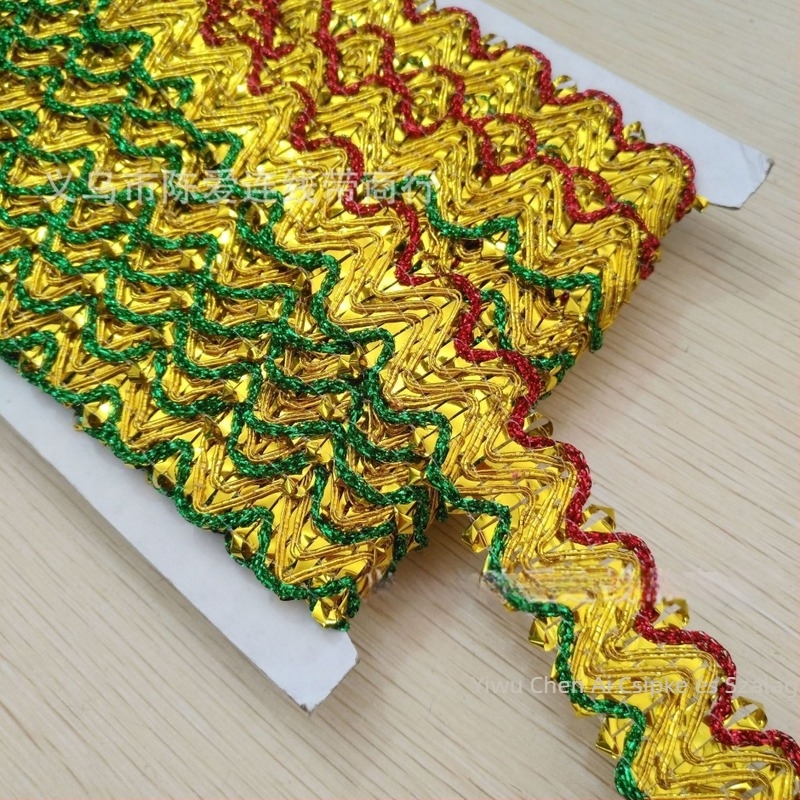 2,5 cm hullámszegély csipke, 13 m arany- és ezüst színű sodrott fonalból készült, ruházathoz és DIY projektekhez