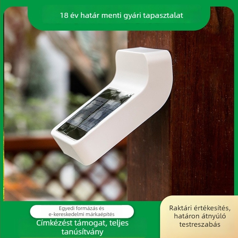 4 LED-es napelemes falikar kerthez és udvarra, kültéri vízálló kerítéslámpa