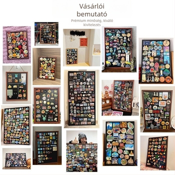 Otthoni használatra tervezett, fa keretes mágneses kijelző tábla, egyoldalas, fémpanellel