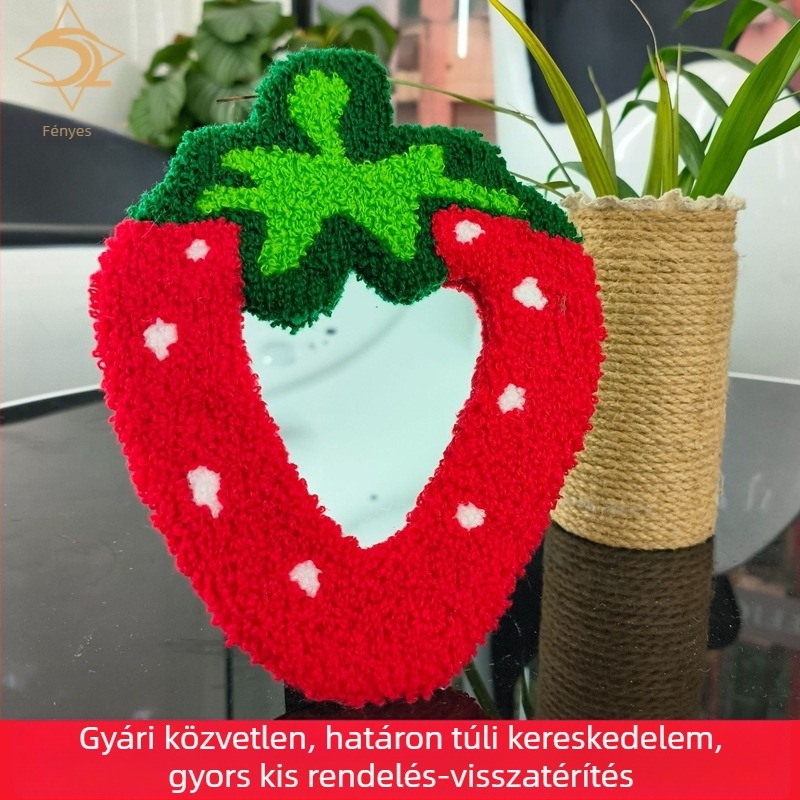 Asztali sminktükör kötött hímzéssel és eper velúr anyaggal