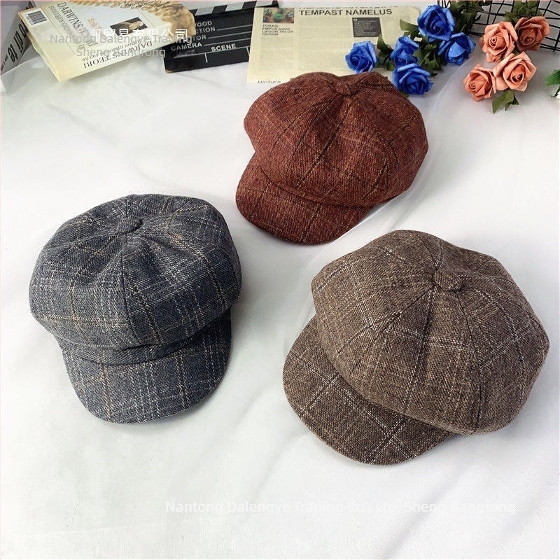 Csecsemő lány beret sapka, őszi-téli, kockás brit stílusú mintázat