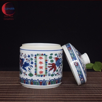 Porcelánból készült vintage pasztás tároló zárható fedővel, fermentált tofu, sűrű pasta és hagyományos kínai gyógyászat tárolására.