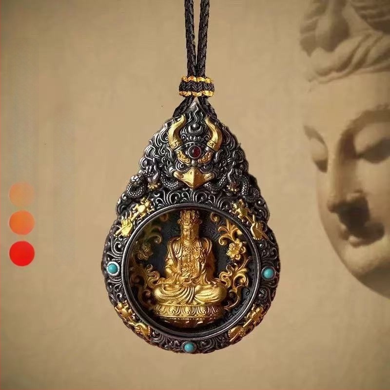 Tibeti aranyozott medálos nyaklánc nyolc védőistennel és a Gazdagság Istennel – Ksitigarbha, Samantabhadra és Manjushri – férfi kreatív ékszer