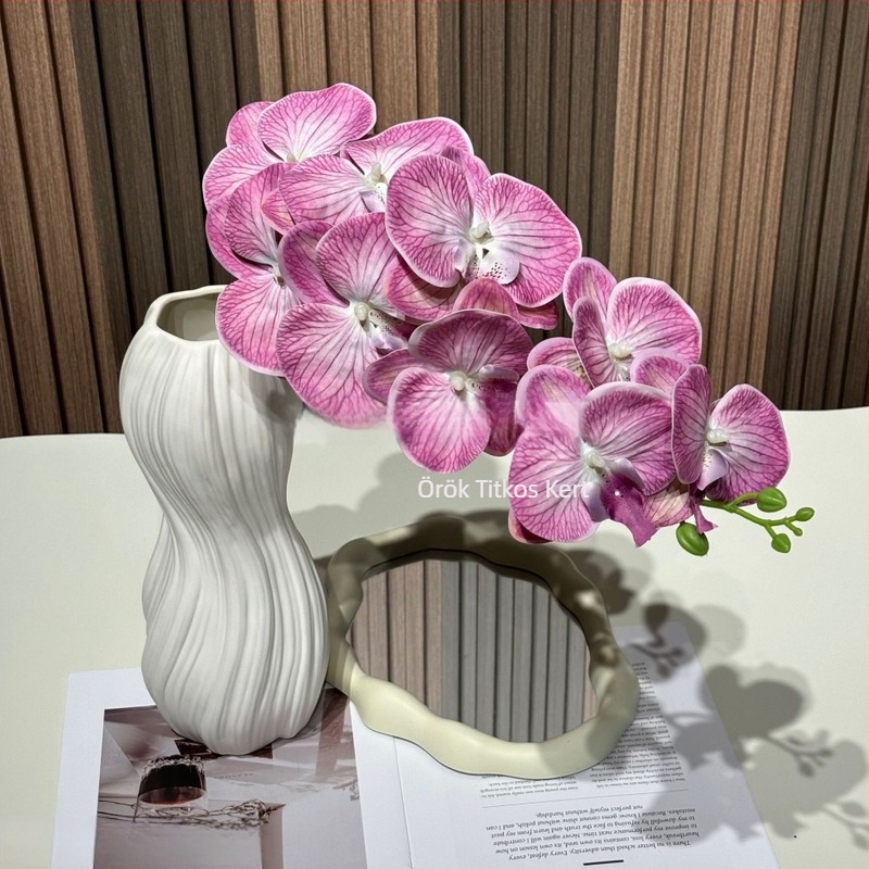 3D-nyomtatott Phalaenopsis orchidea fej, 9-fejű reliefes PVC virág esküvői dekorációhoz