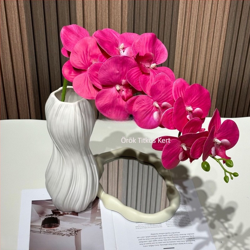 3D-nyomtatott Phalaenopsis orchidea fej, 9-fejű reliefes PVC virág esküvői dekorációhoz