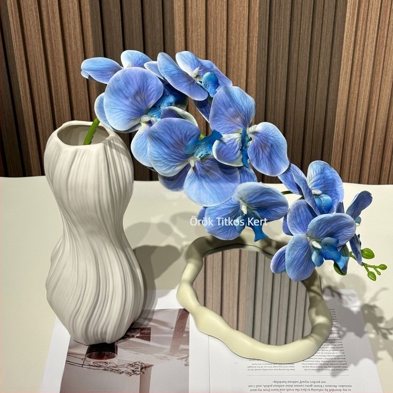 3D-nyomtatott Phalaenopsis orchidea fej, 9-fejű reliefes PVC virág esküvői dekorációhoz