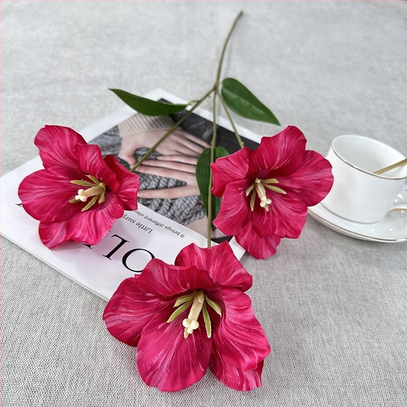 Háromszárú selyem tulipán virágok asztali dekorációhoz és a nappali díszítéséhez, kézzel készített mesterséges virágok