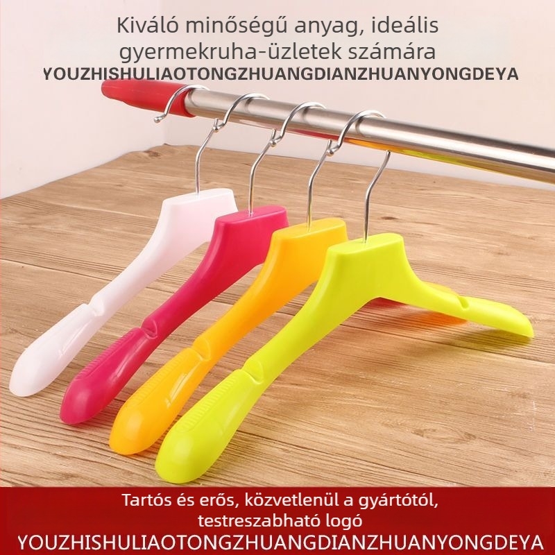 Műanyag ruhavállfák gyerekek ruháit árusító boltok számára; babáknak, kisgyerekeknek és nagyobb gyerekeknek.