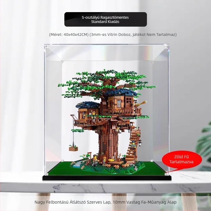 LEGO Tree House 21318 bemutató doboz, átlátszó porvédő fedéllel