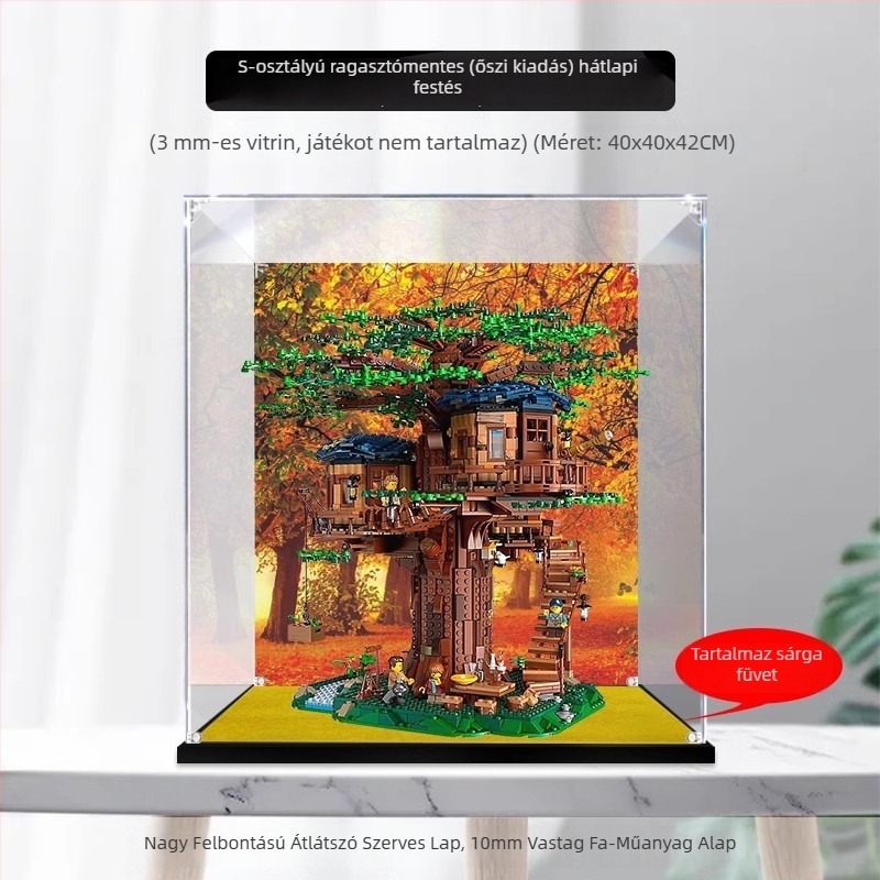 LEGO Tree House 21318 bemutató doboz, átlátszó porvédő fedéllel