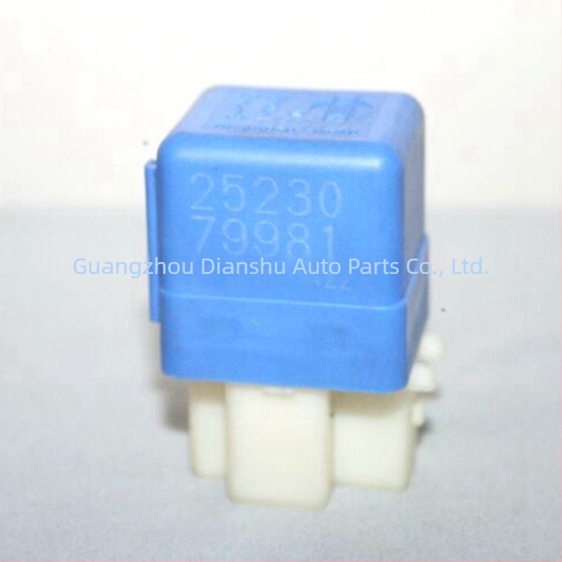 Nissan Patrol Relé OE 25230-79981, U13 Sunshine