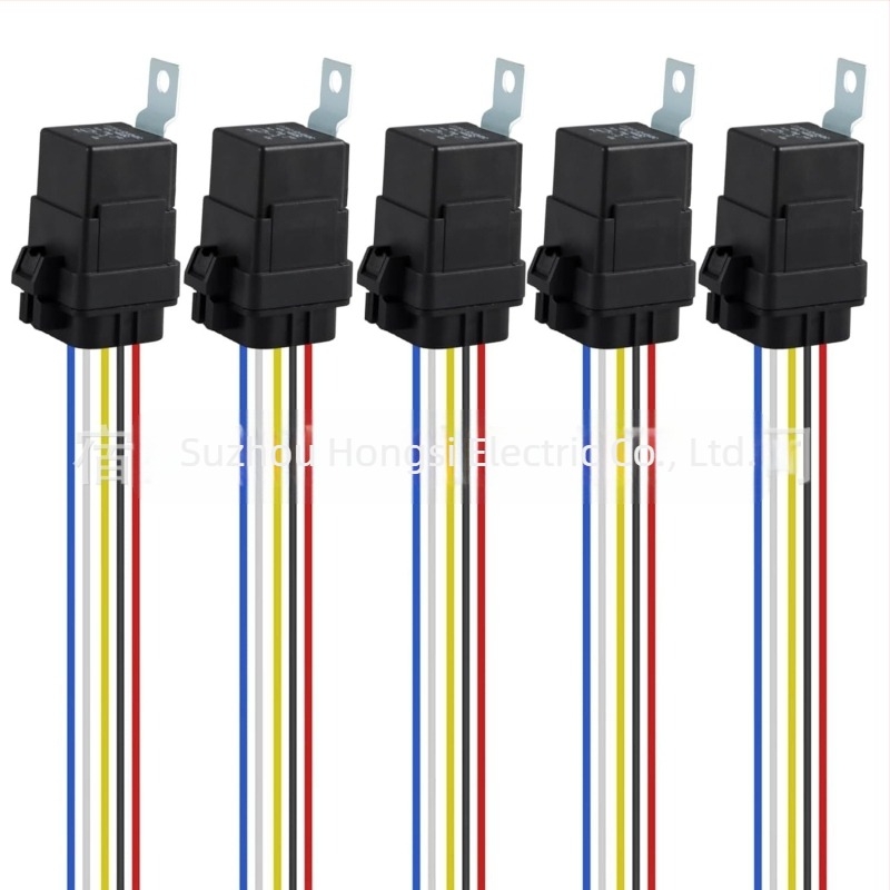 Autó relé 12V/24V, 40A/30A, négypólusú és ötpólusú, kábelcsatlakozóval, öt darabos készlet