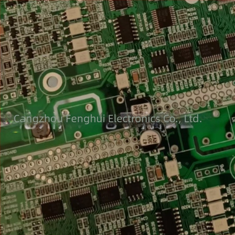 Szakmai PCB tervezés, nyomtatott áramkörök fejlesztése és tervezése, forrasztás/összeszerelés és elektronikai alkatrészek beszerzése