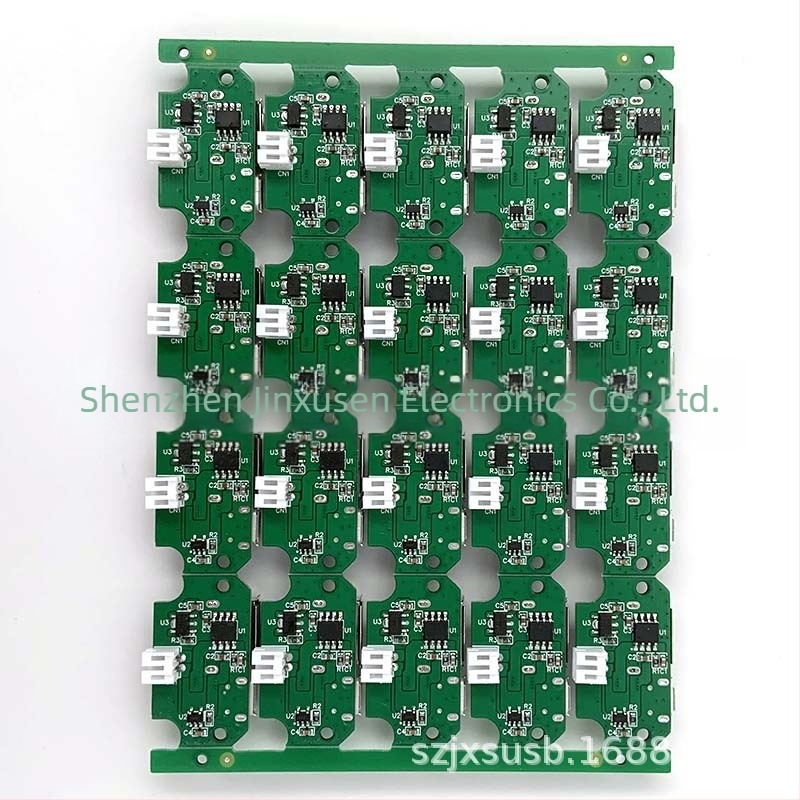 LED munka- és autójavító lámpa PCB-fejlesztése és tervezése