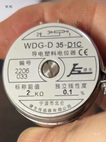 WDGD35-D1C érzékelő: vezető műanyag potenciométer, lineáriság 0,1%