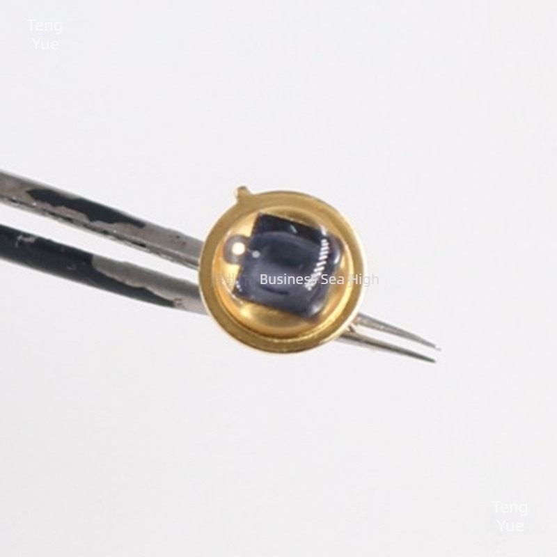PIN fotodióda 300–1000 nm-es lézeres vevőhöz, nagy chipű szilícium fotodetektor