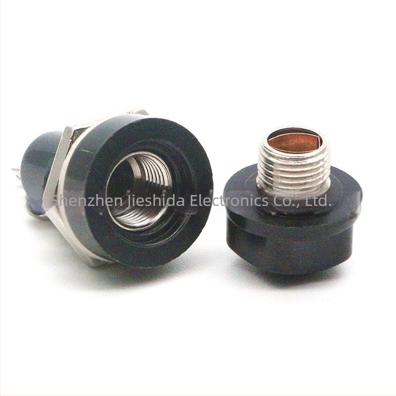 Bakelit biztosítótartó R3-26, 10 A, 250 V, 5×20 mm, műszerekhez, európai szabvány