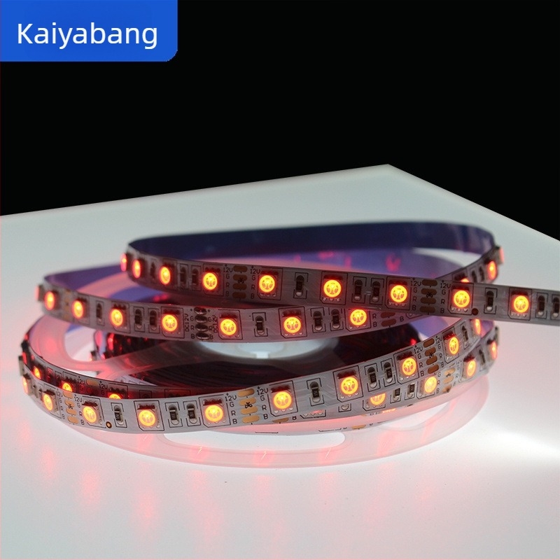 Raktáron 12V RGB LED szalag, 5050 LED-ek, rugalmas, lila fény, 60 LED/m