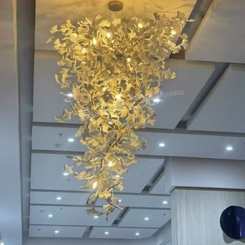 Teljesen rézből készült csillár hotel előcsarnokába, villa- és fogadóterek dekorációja, ginkgo levél lámpa, mérnöki világítás