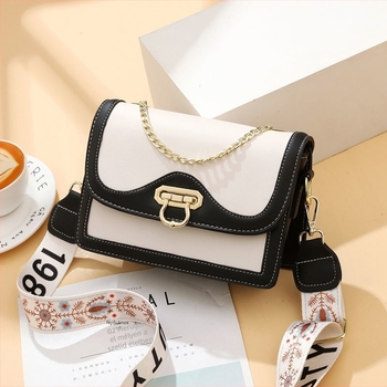 Női négyzet alakú táska lánccal a vállon, színes nyomtatású PU anyagból, crossbody