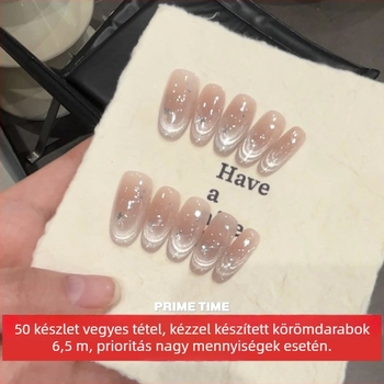 Track: Minimalista hordozható körömművészet prémium érzet, tiszta és vonzó megjelenés, levehető dizájn