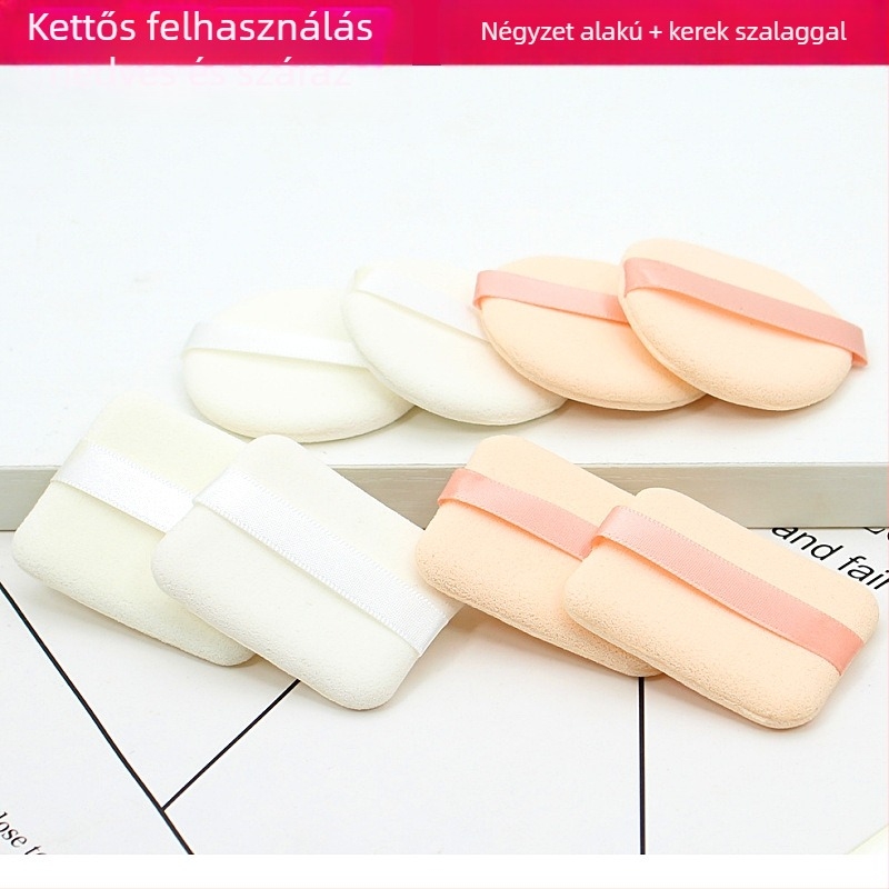 Kétfunkciós sminkszivacs száraz és nedves felhasználásra, latexmentes, szintetikus anyagból, BB krémhez és alapozóhoz, méret 4,5 × 5,5 cm.
