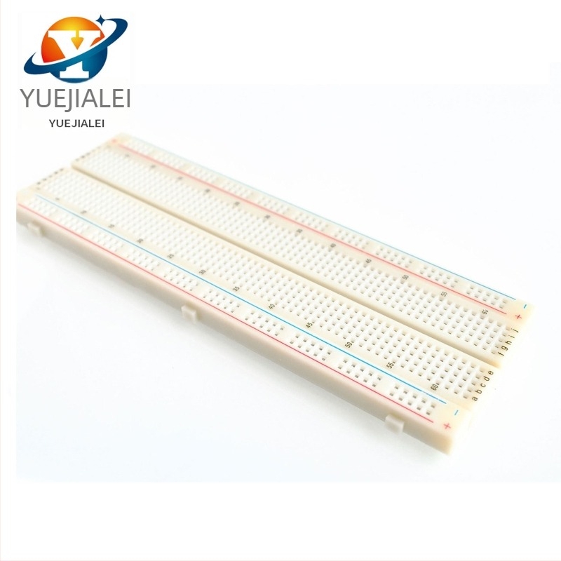 MB-102 830 lyukas breadboard, piros és kék tápvezeték-sínekkel, méretek 165 × 55 × 10 mm