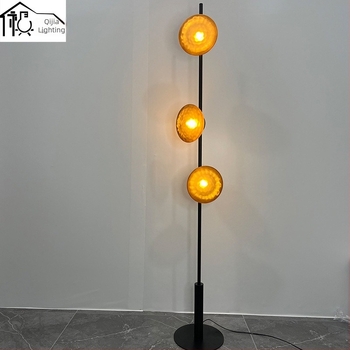 LD-019 háromfejű állólámpa, vas test, LED, 220V – modern nappali dekor