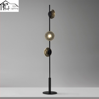 LD-019 háromfejű állólámpa, vas test, LED, 220V – modern nappali dekor