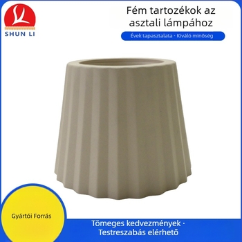 Fémes pliszé lámpabúra kis asztali lámpához, dekoratív