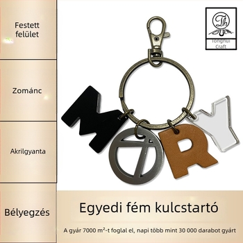 Bőrbetűs kulcstartó, személyre szabott fém medállal, átlátszó akril hátizsák-kiegészítő