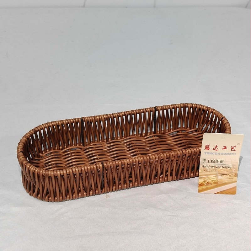 Rattan stílusú asztali tároló doboz szűrő tálcával – konyhai szervező evőeszközök és apró tárgyak számára