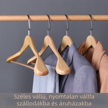 Széles vállú fa ruhaszárító fogas, nyom nélkül a vállaknál, öltönyhöz tervezve, 93 cm hosszú, gravírozott logó, könnyed luxus stílus