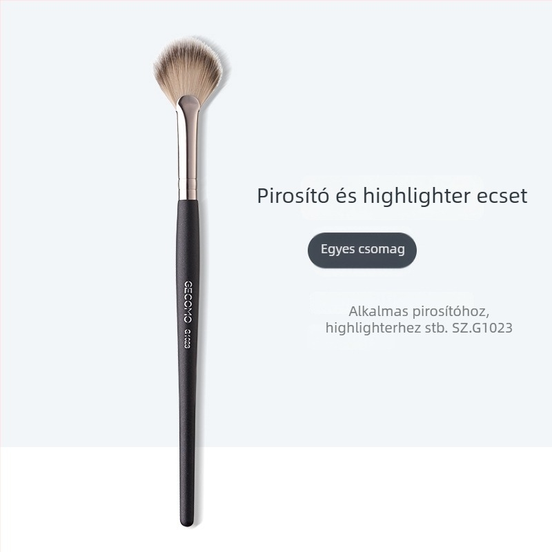 GECOMO pirosító és highlighter ecset, puha szálak, por nem szív fel, könnyű felvitel, kezdőknek szóló sminkeszköz