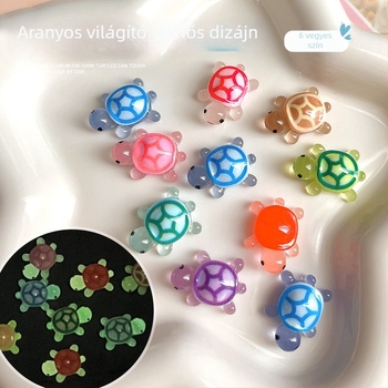 Fénylő tengeri teknős gyantából – DIY medál, kulcstartó, dekoratív dísz, 4,8 cm, 10 színű mix