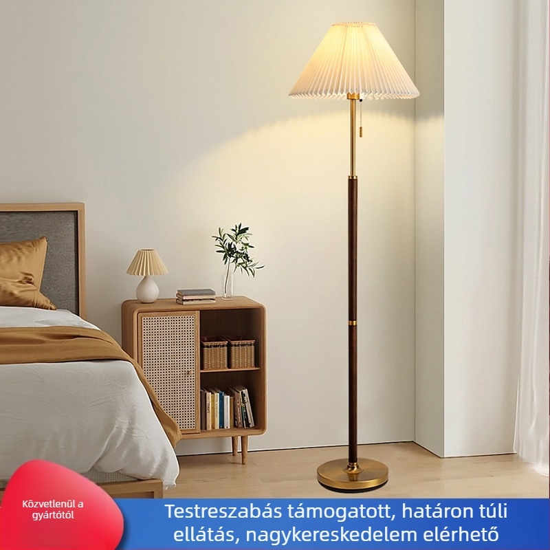 Skandináv stílusú plisírozott állólámpa textile árnyékkal, nappaliba és hálószobába – elegáns dekoratív világítás
