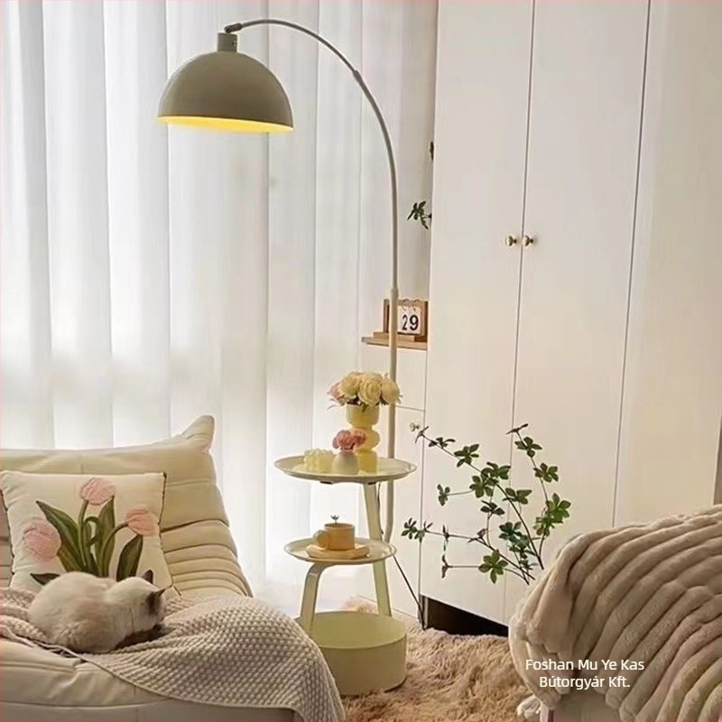 Krémszínű stílusú horgász lámpa, padlólámpa integrált asztallal a nappaliba és a hálószobába