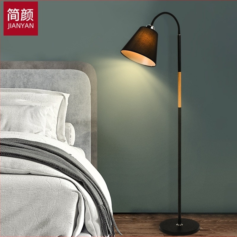 Nordic stílusú LED állólámpa távirányítóval, textil árnyékolóval, 170 cm magas