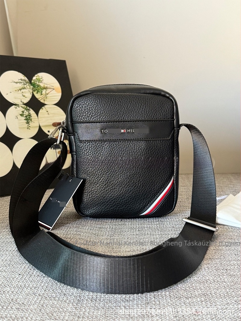 Férfi crossbody táska üzleti utazáshoz, fekete csíkos dizájn, cipzárral, 8 hüvelykes laptophoz