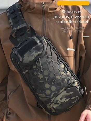 Férfi mellkas táska patchwork mintás kamuflázzal, utazáshoz, telefontartó rekesz, 8 hüvelykes méret
