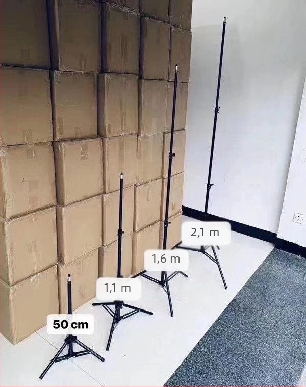 Állítható világítóállvány mobiltelefonhoz, magasság 1,6–2 m, ABS acélcsövekkel, fényképezéshez