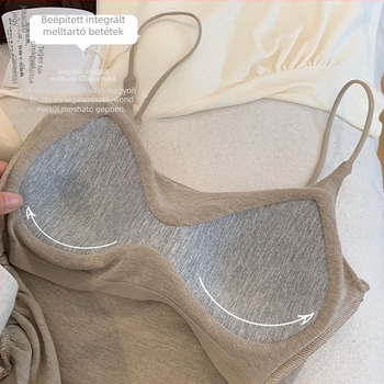 Női camisole melltartóbetéttel és vékony pántokkal, kerek nyakú