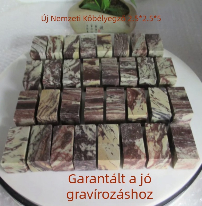 Qingtian pecsétkő gravírozáshoz, méretek 2.5 × 2.5 × 5 cm, Shoushan textúra, kezdő gyakorlók számára
