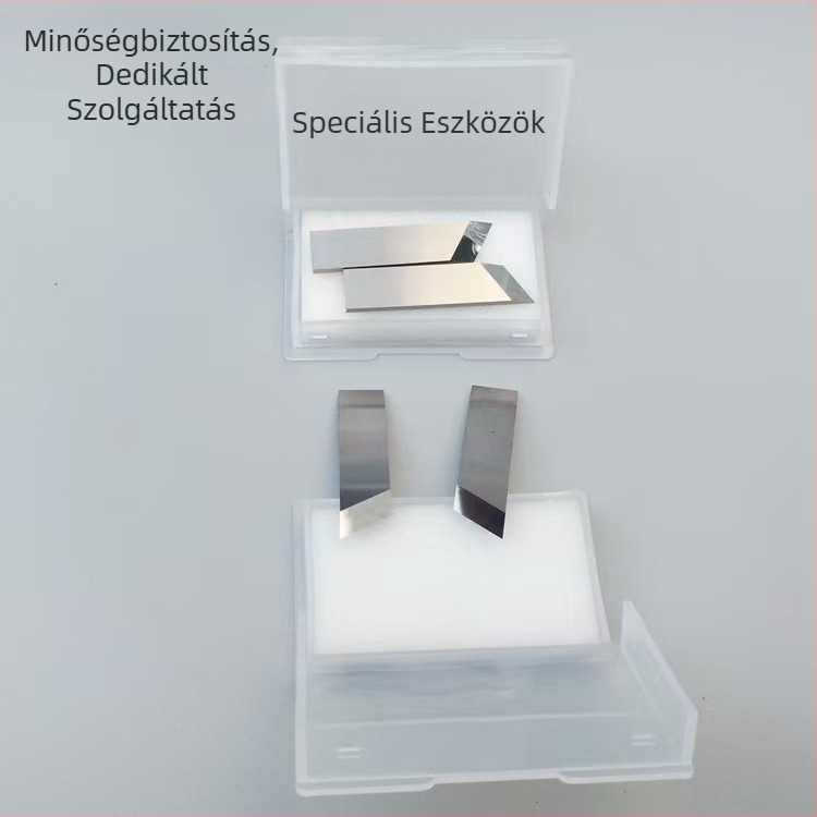 Volfrámtartalmú hornyoló kés V-csatornához, méretek 50×16×1.6 mm, kartonhoz és ajándéktárgyakhoz