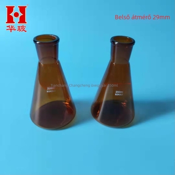 Barna háromszög alakú Erlenmeyer lombik boroszilikát üvegből, 100 ml / 150 ml / 250 ml, hőálló