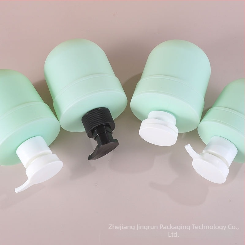 HDPE puha érintésű pumpás üvegek, 200 ml és 300 ml – samponhoz, kézfertőtlenítőhöz és újratölthető üvegek