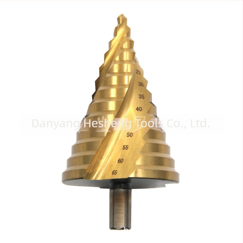 Pagoda típusú nagy méretű fúró, 6–65 mm, titánbevonatos lépésfúró, háromszög alakú szár, spirálcsatornák, többfunkciós fúró